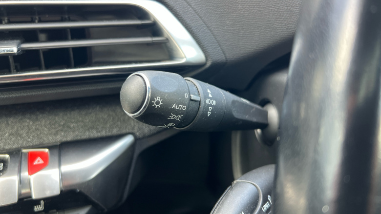 Peugeot 3008 1.5 BlueHDi GT Line Premium 5dr Diesel Estate